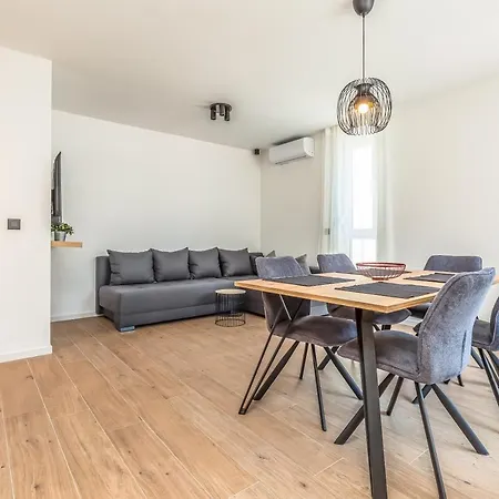 Vogue Apartments Omis Exterior photo